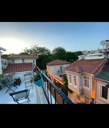 3 Floor Old City 4