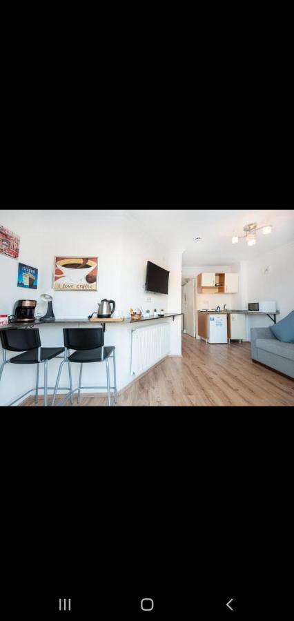 Apartment 3 Floor Old 4 *